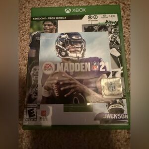 Madden NFL 21 Xbox Game